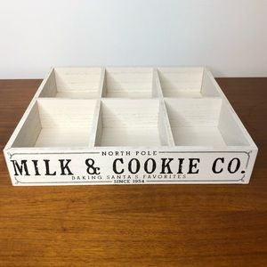 New! (1) Target Bullseye Christmas Set Crate/Tray